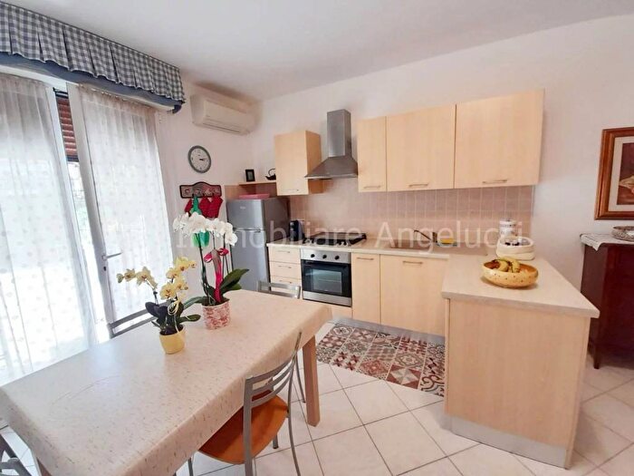 Appartamento bilocale in vendita in via Cianastri B, Borghetto Santo Spirito