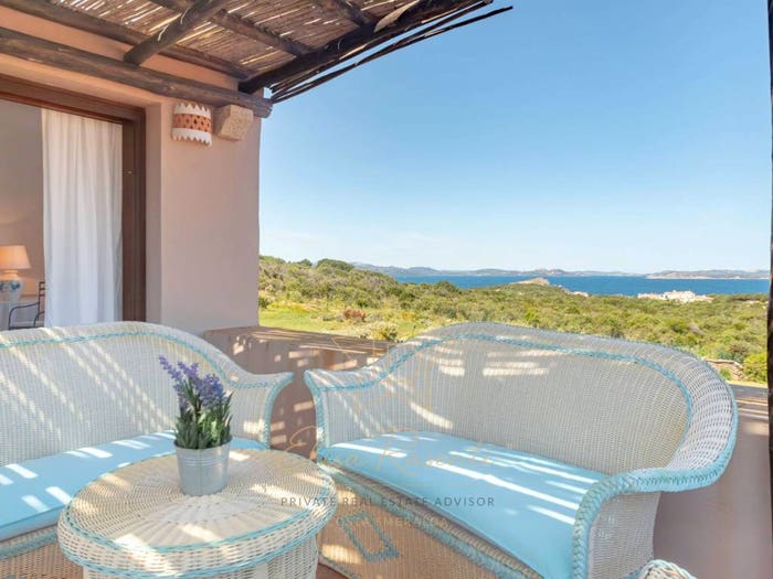 Appartamento trilocale in vendita in Salita di Capo Ferro, Porto Cervo, Arzachena