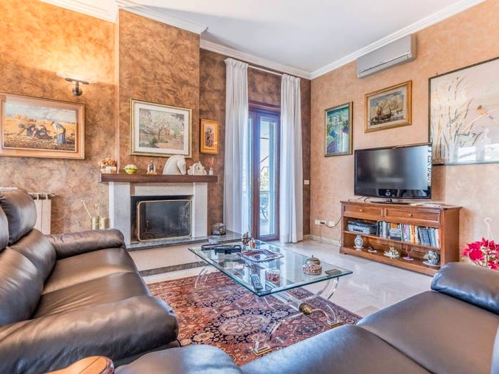 Casa con 5 locali in vendita in Via Arcola, Torrevecchia, Roma
