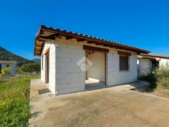 Casa trilocale in vendita in La castagna, Loiri Porto San Paolo