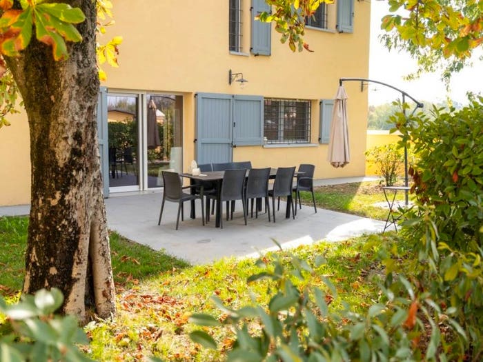 Casa con 6 locali in vendita in Strada Borelle, Cognento, Modena