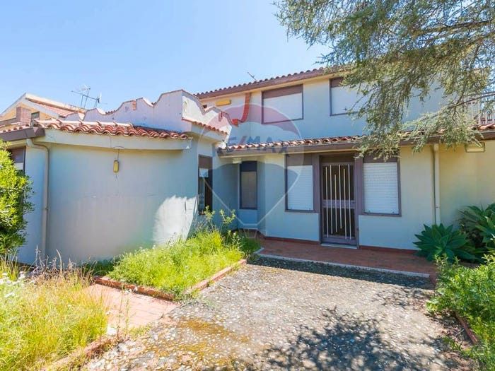 Casa con 6 locali in vendita in Contrada Frandanese, Augusta