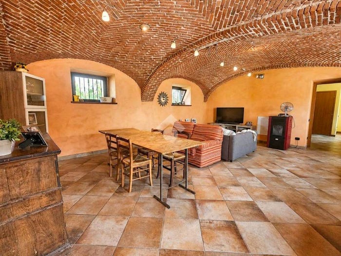 Casa con 5 locali in vendita in Str Olmetto, Cigliano