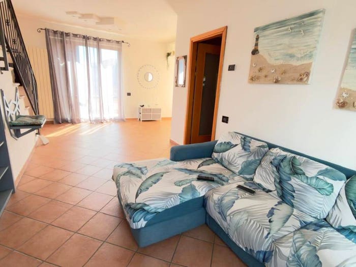 Appartamento con 5 locali in vendita in Via San Leonardo, Marina di Massa Centro, Massa