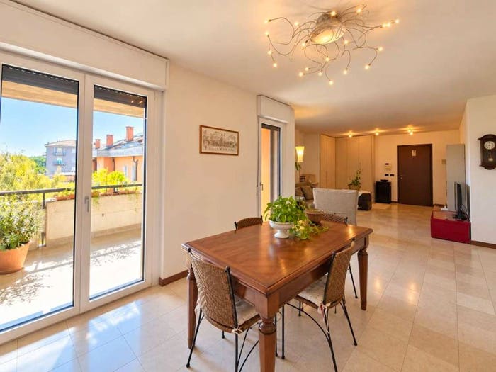 Appartamento quadrilocale in vendita in via Albere c, Stadio, Verona