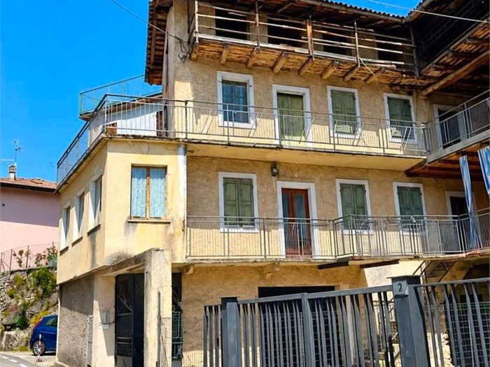 Appartamento con 6 locali in vendita in via Vicolo I, Crosano, Brentonico