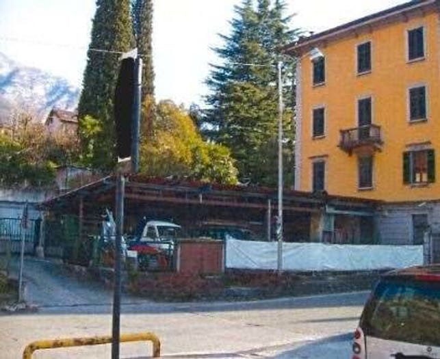 Appartamento bilocale in vendita in Via Roma, Lierna