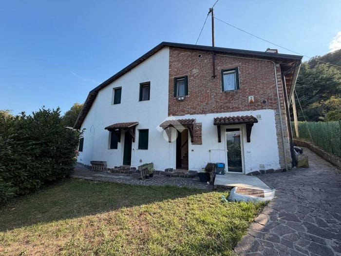 Appartamento bilocale in vendita in Via Valle, Centro, Isola Vicentina