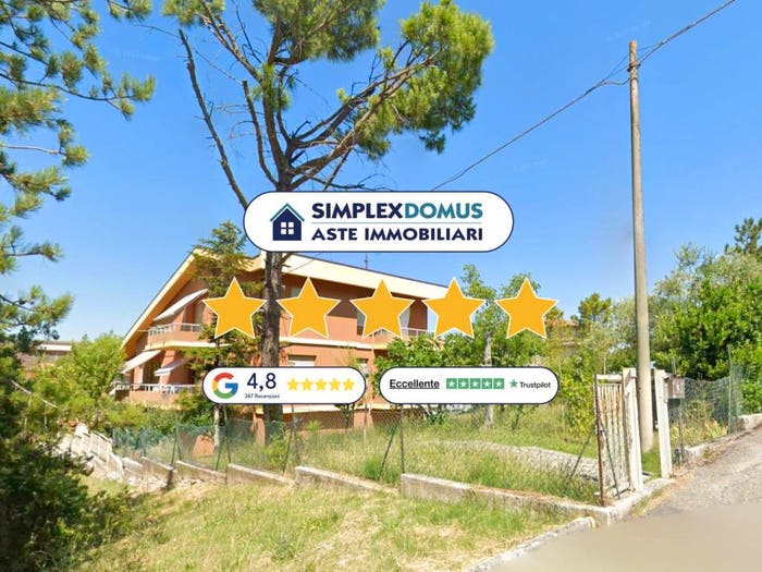 Casa con 5 locali in vendita in Via Aldo Moro, Centro, Staffolo
