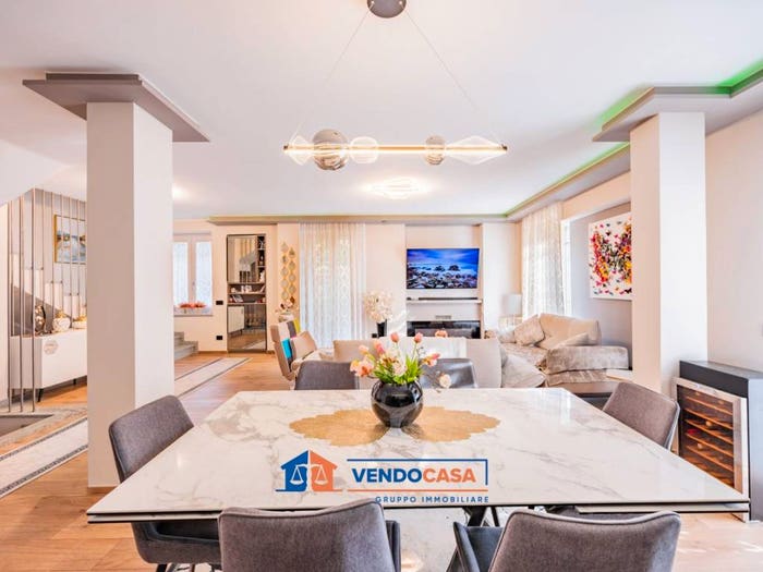 Casa con 6 locali in vendita in Via Alfredo Catalani, Corso Torino, Asti
