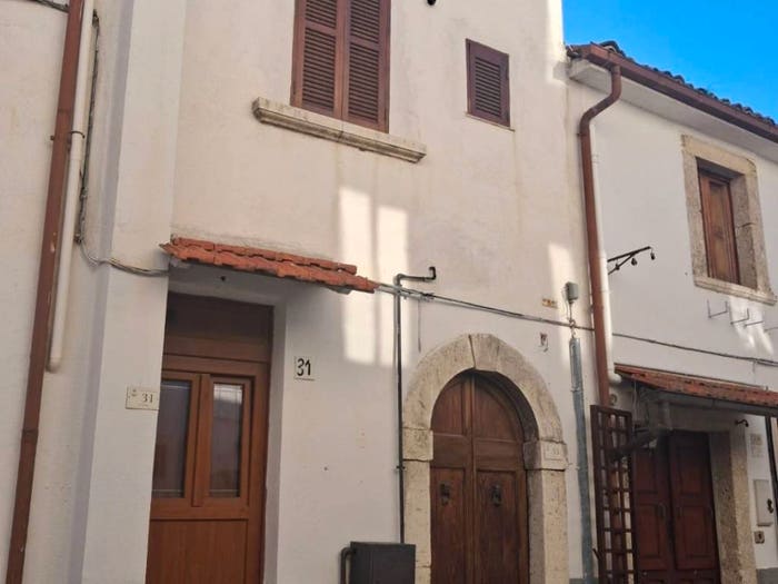 Appartamento bilocale in vendita in Via Leone, Centro, Castel di Sangro
