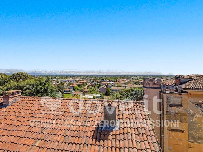 Appartamento trilocale in vendita in Via Nebulina, Centro, Oleggio