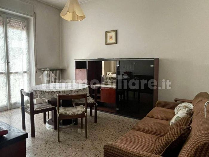 Appartamento trilocale in vendita in Via Aprile, Centro, Mariano Comense