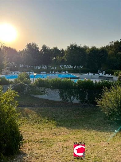 Appartamento trilocale in vendita in VIA RONCHI, Padenghe sul Garda