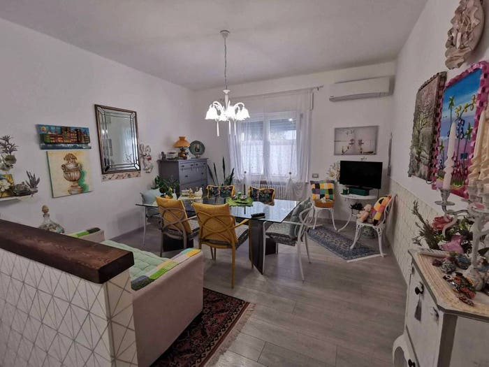 Appartamento con 6 locali in vendita in Via Alcide De Gasperi, Centro, Castelfidardo