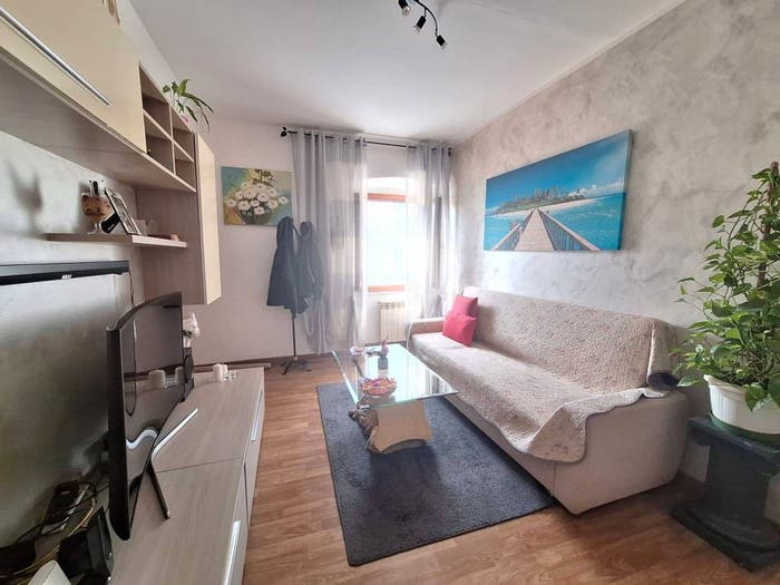 Appartamento trilocale in vendita in Via Barchetta, Bolzaneto, Genova