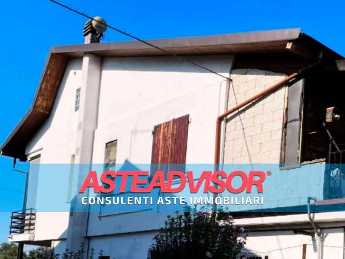 Casa con 6 locali in vendita in Via Villafranca Piemonte, Faule