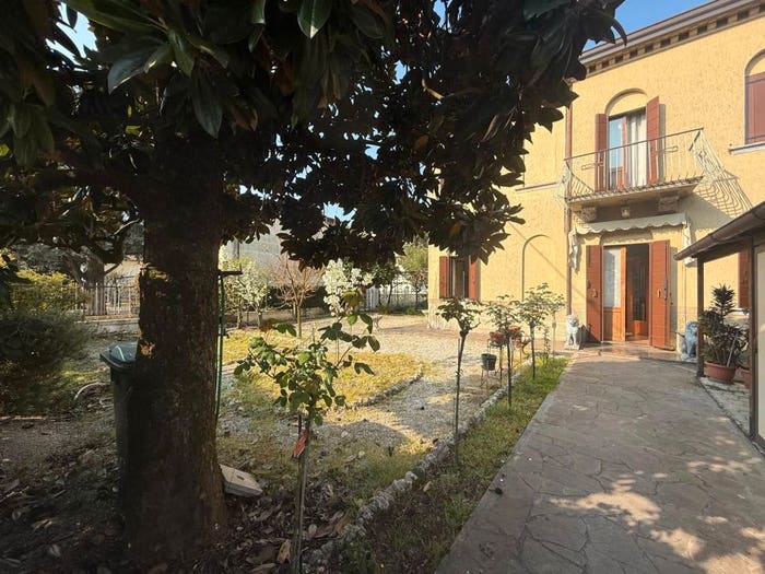 Casa con 6 locali in vendita in Via Roma, Centro, Mogliano Veneto