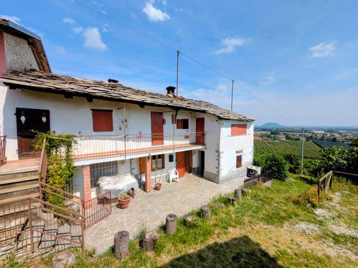 Casa con 5 locali in vendita in Via Broardi Torriana, Barge