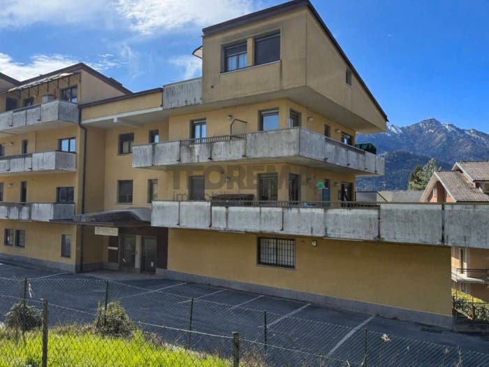 Appartamento bilocale in vendita in Viale Venezia, Centro, Clusone