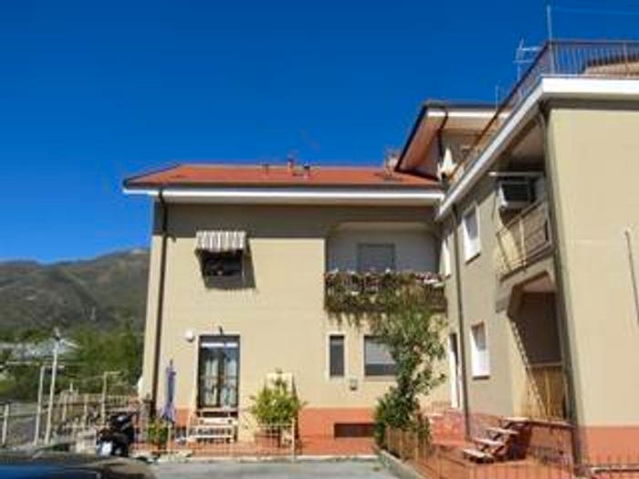 Casa bilocale in vendita in Via Sant'Eugenio, Centro, Ceriale