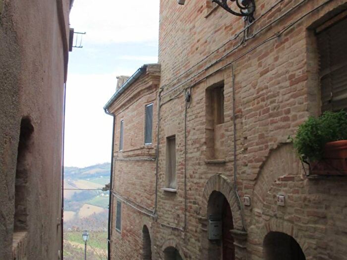 Casa con 5 locali in vendita in Via da Sole, Petritoli