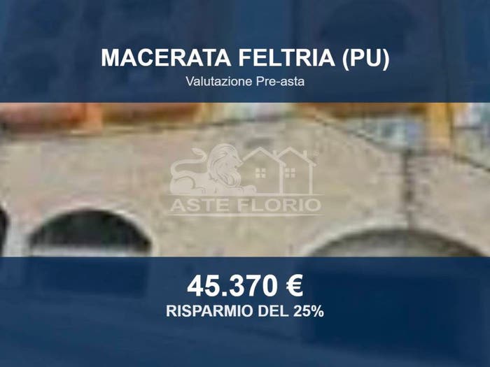 Appartamento trilocale in vendita in Piazza Garibaldi snc, Centro, Macerata Feltria
