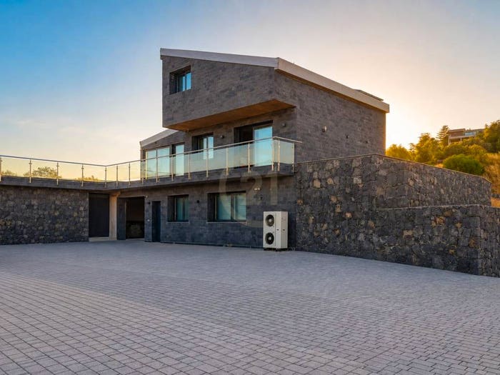Casa con 6 locali in vendita in Via Ignazio Biscari, Ficarazzi Gallinaro, Aci Castello