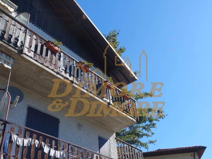 Appartamento con 5 locali in vendita in Via Per Albagnano, Bee