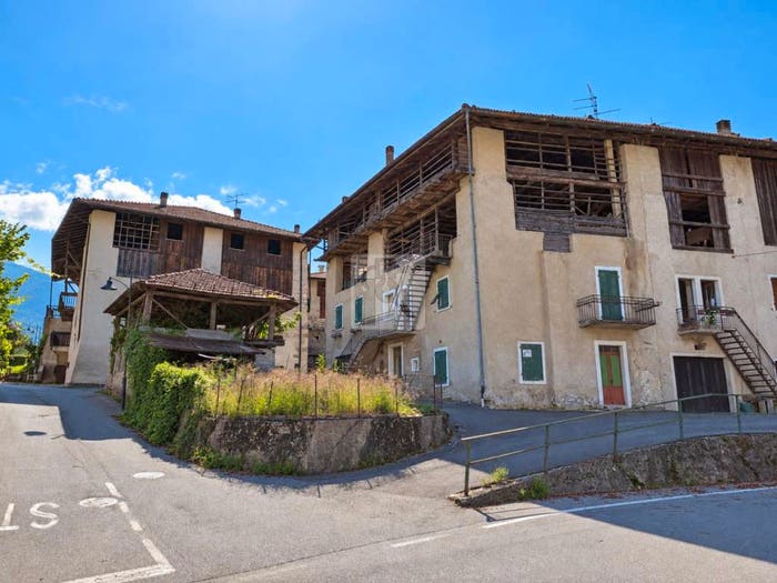 Case in Vendita e in Affitto - 3