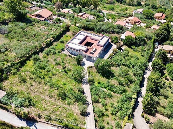 Casa con 6 locali in vendita in Via Esterna Cozzo del Pigno, Monreale