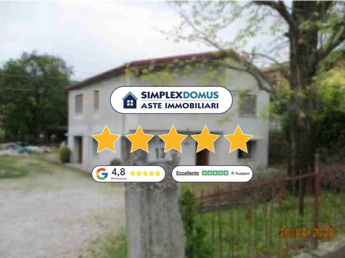 Appartamento con 5 locali in vendita in Via Giovanni e Paolo Possamai, Centro, Pieve di Soligo