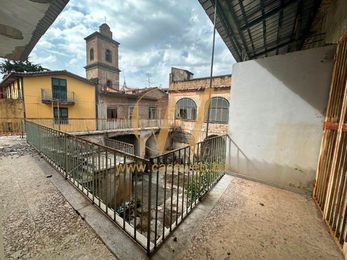 Casa con 6 locali in vendita in Via Crescenzo Grillo, Marcianise