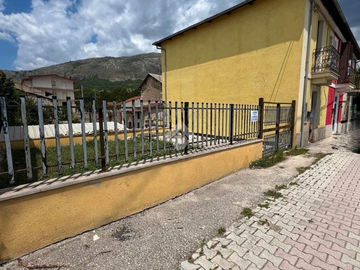 Casa trilocale in vendita in Via Europa, San Pelino, Avezzano