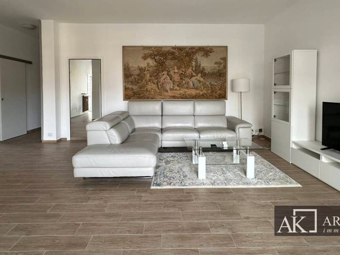 Appartamento trilocale in affitto in Via Roma, Centro, Arona