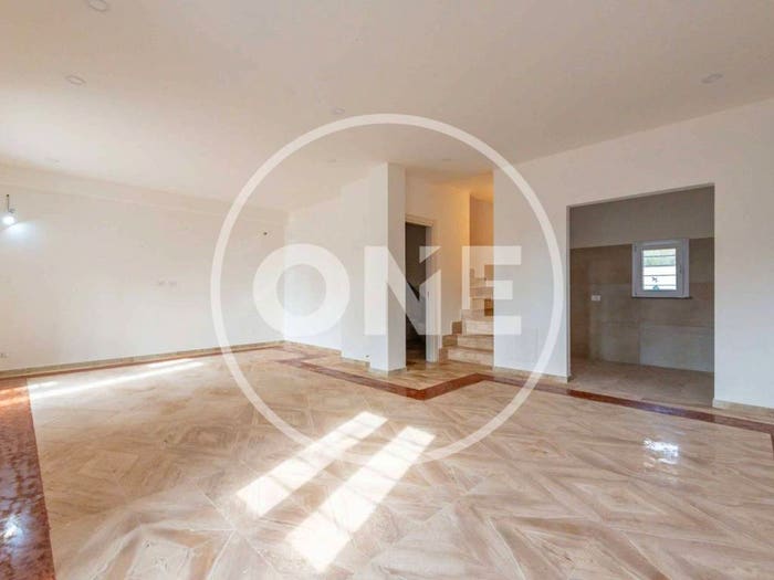 Casa con 5 locali in vendita in Via Giuseppe Verdi, Centro, Lariano