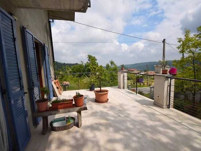 Casa con 5 locali in vendita in Centro, Gropparello