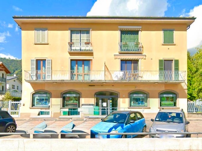Appartamento trilocale in vendita in Via Arturo Tosi, Centro, Rovetta