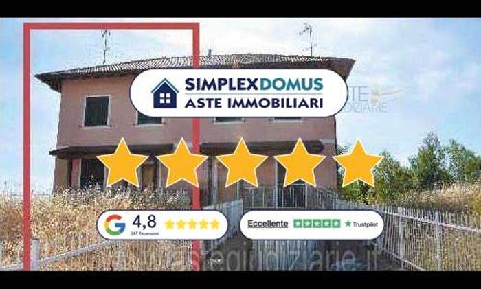 Appartamento bilocale in vendita in Caduti di Nassirya, Centro, Capriata d'Orba