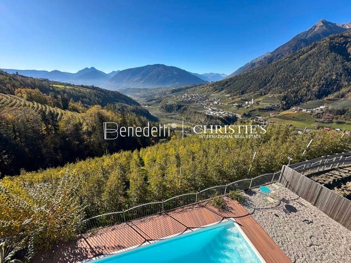 Casa con 6 locali in vendita in Via Unterverdines, Scena