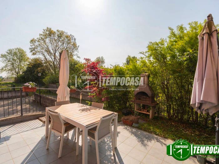 Appartamento trilocale in vendita in cascina rovina, Centro, Noviglio