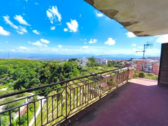 Appartamento quadrilocale in vendita in Via Vicinale Lardighello, Chiaiano, Napoli