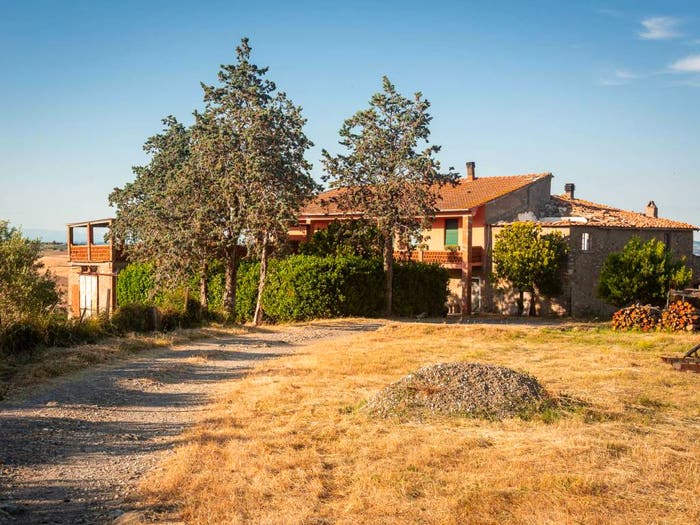 Casa con 6 locali in vendita in Via di Lajatico, Lajatico