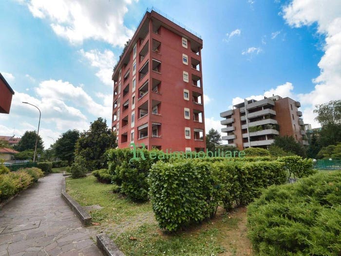Appartamento con 5 locali in vendita in Via Fryderyk Chopin, Cazzaniga Ospedale, Monza