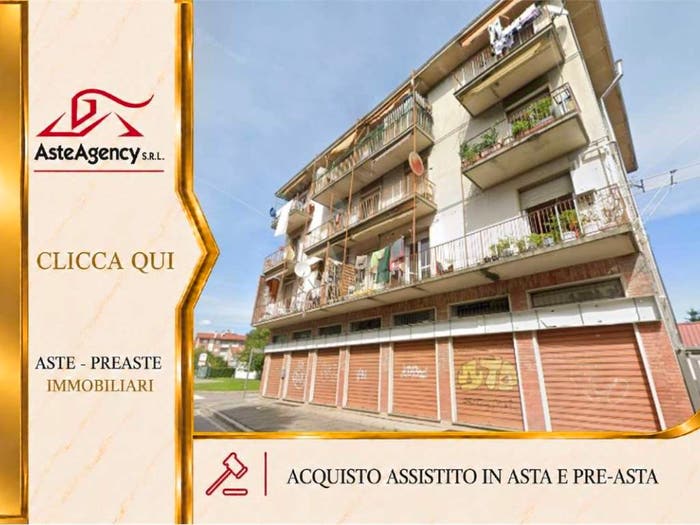 Appartamento quadrilocale in vendita in Via Fratelli Vigorelli, Sciarè, Gallarate