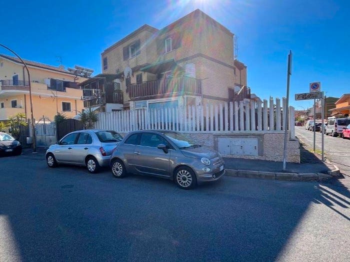Appartamento quadrilocale in vendita in Via Armando Angelini, Zona Domitilla, Ladispoli