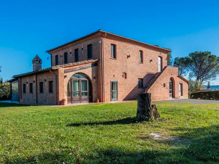 Casa con 6 locali in vendita in Via delle Nebbie, Chiusi Scalo, Chiusi
