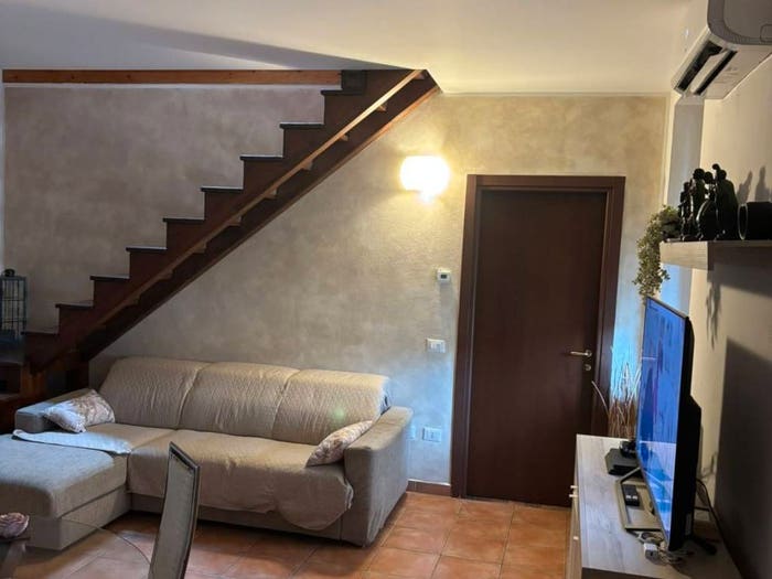 Appartamento trilocale in vendita in Via Gianluca Padulli, Cabiate