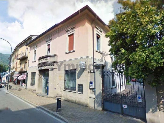 Casa in vendita in Corso XXV Aprile, Centro, Erba
