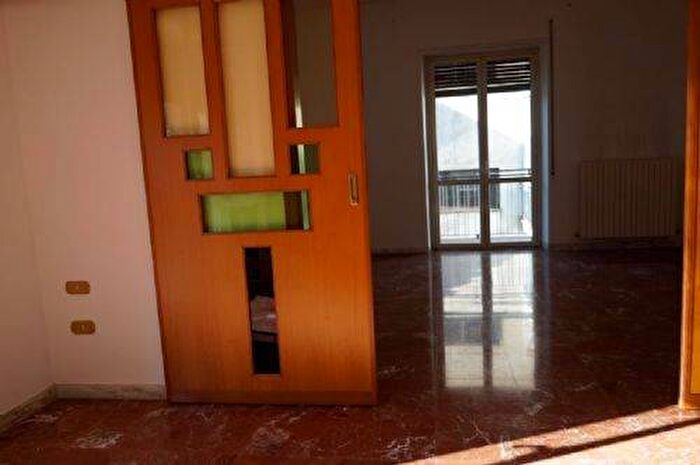 Appartamento con 5 locali in vendita in Centro, Cosenza